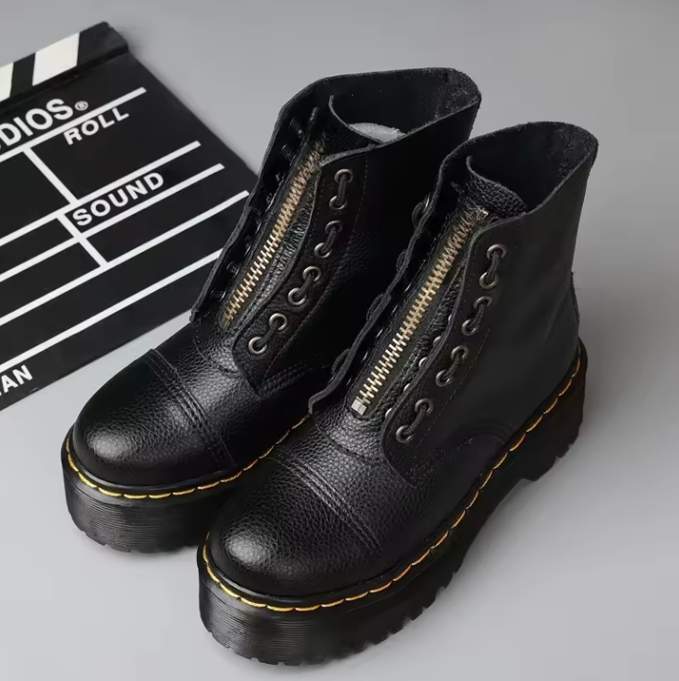 Womens Sinclair 8 Eye Leather Platform Boot